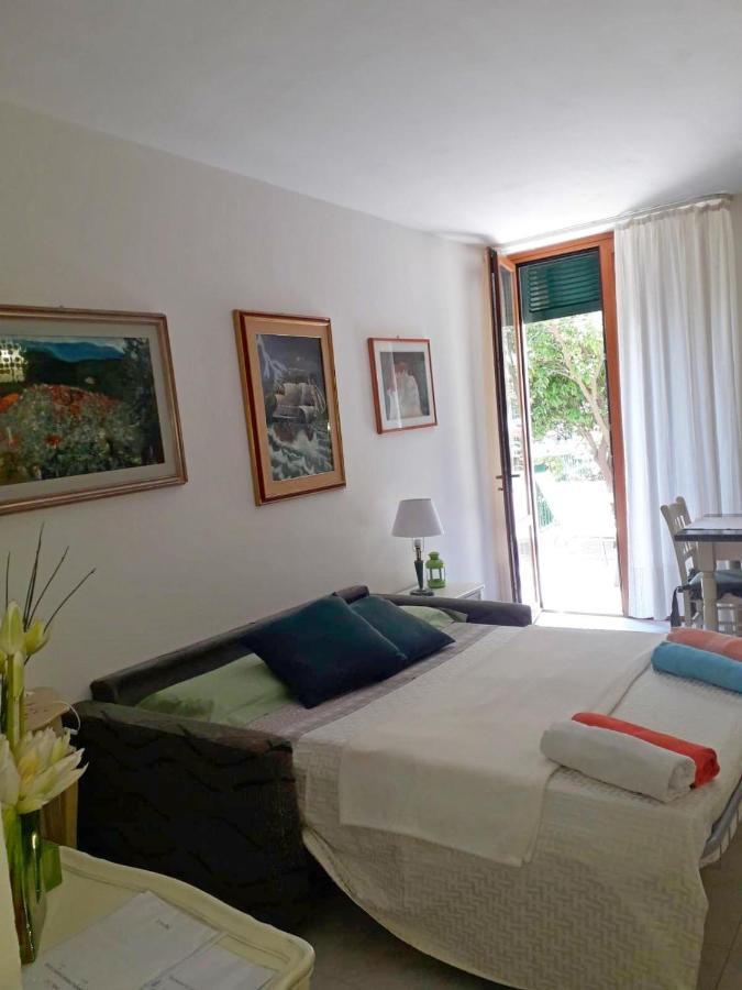 Chez Reny Terrazza Vista Mare Apartment Monterosso al Mare Exterior foto